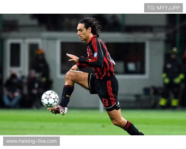 穿越传奇足球鞋的球星：从经典设计到历史时刻的脚步见证